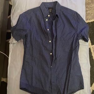 Navy blue polka dot short sleeve shirt